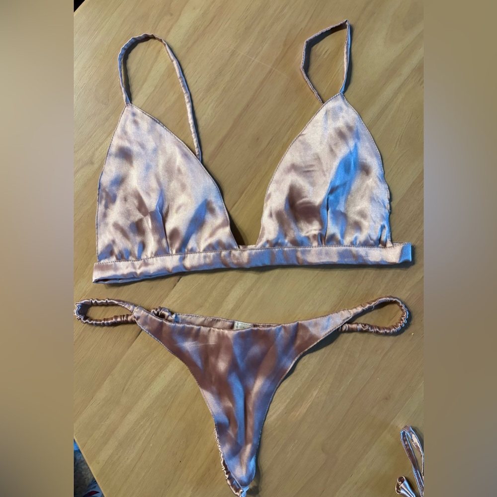 Andi Bagus silk bra and panty set